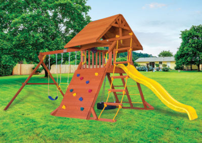 Toucan Playcenter with Wood Roof