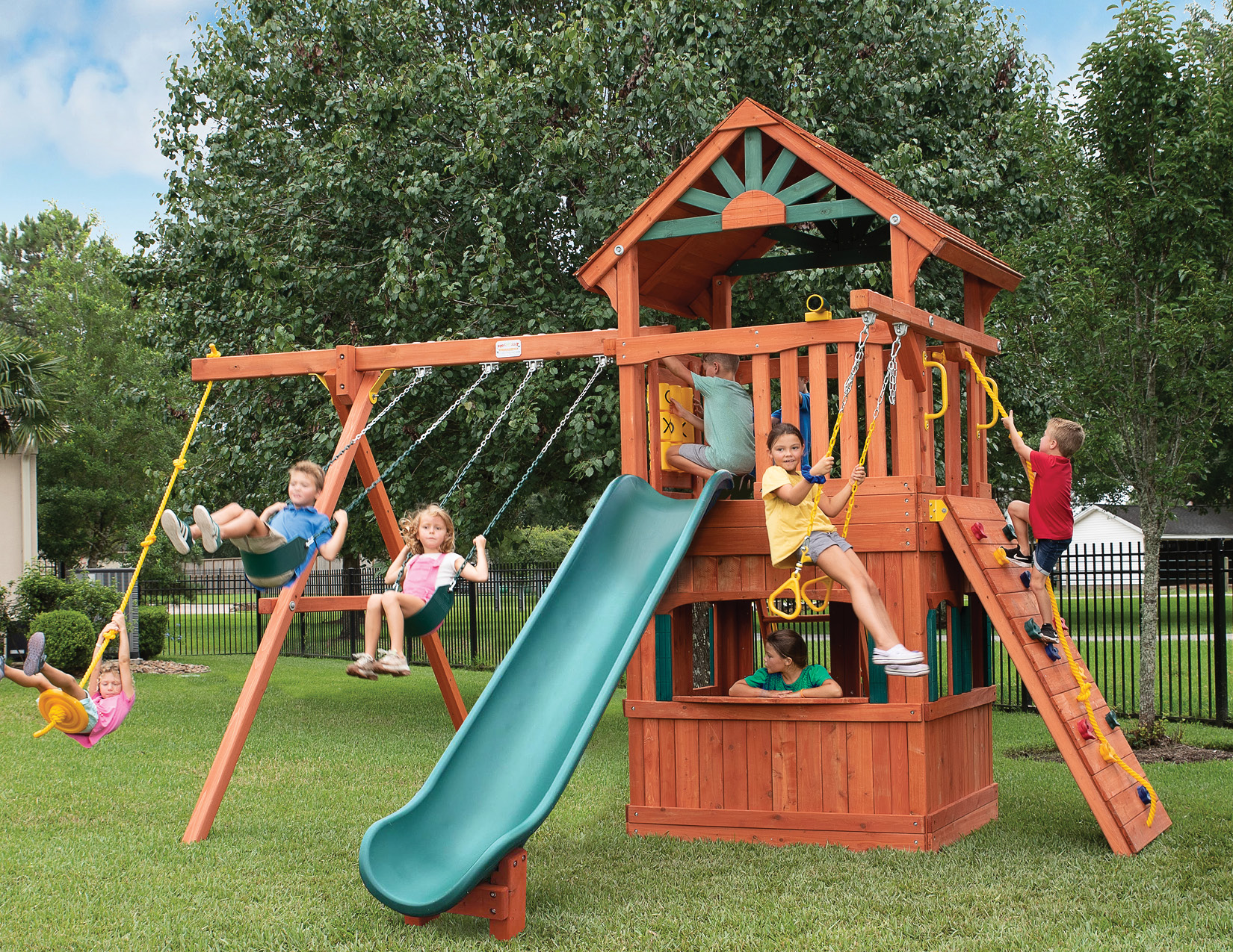 Farm-and-Yard-Central-Texas-Playset-Playground-Backyard-13-ParrotIslandFortXL-Playhouse-2023