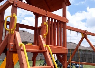 farm-and-yard-central-texas-bengal-fort-config-2-wood-roof-scoop-slide-8