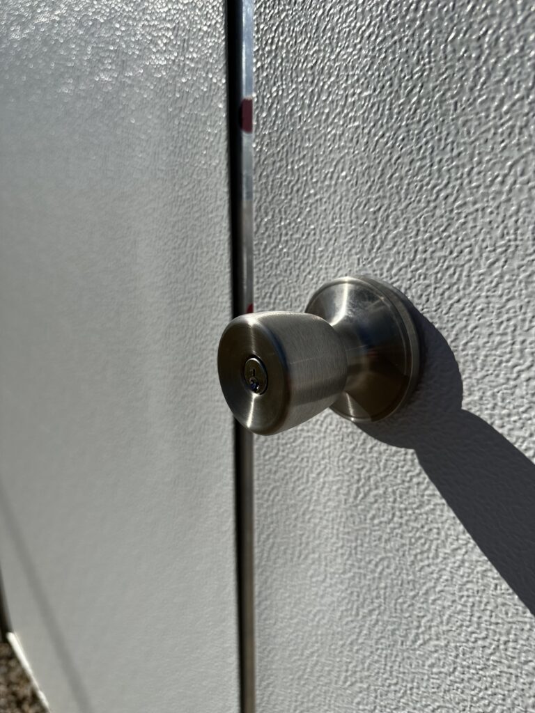door knob with lock and key
