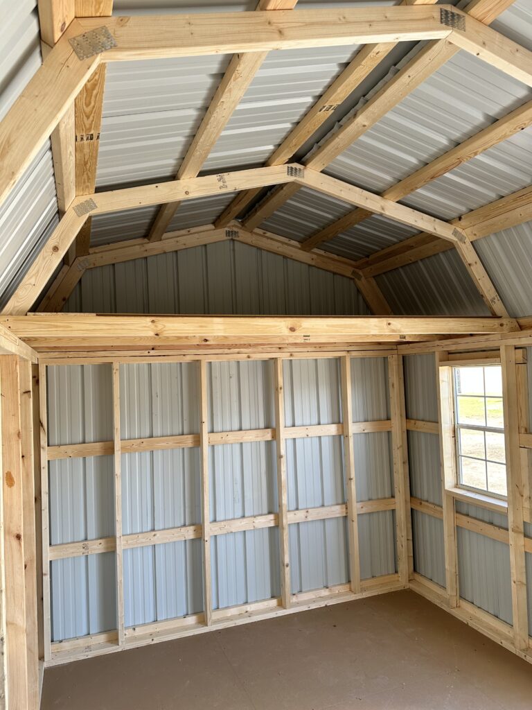 4x10 loft on the right end 