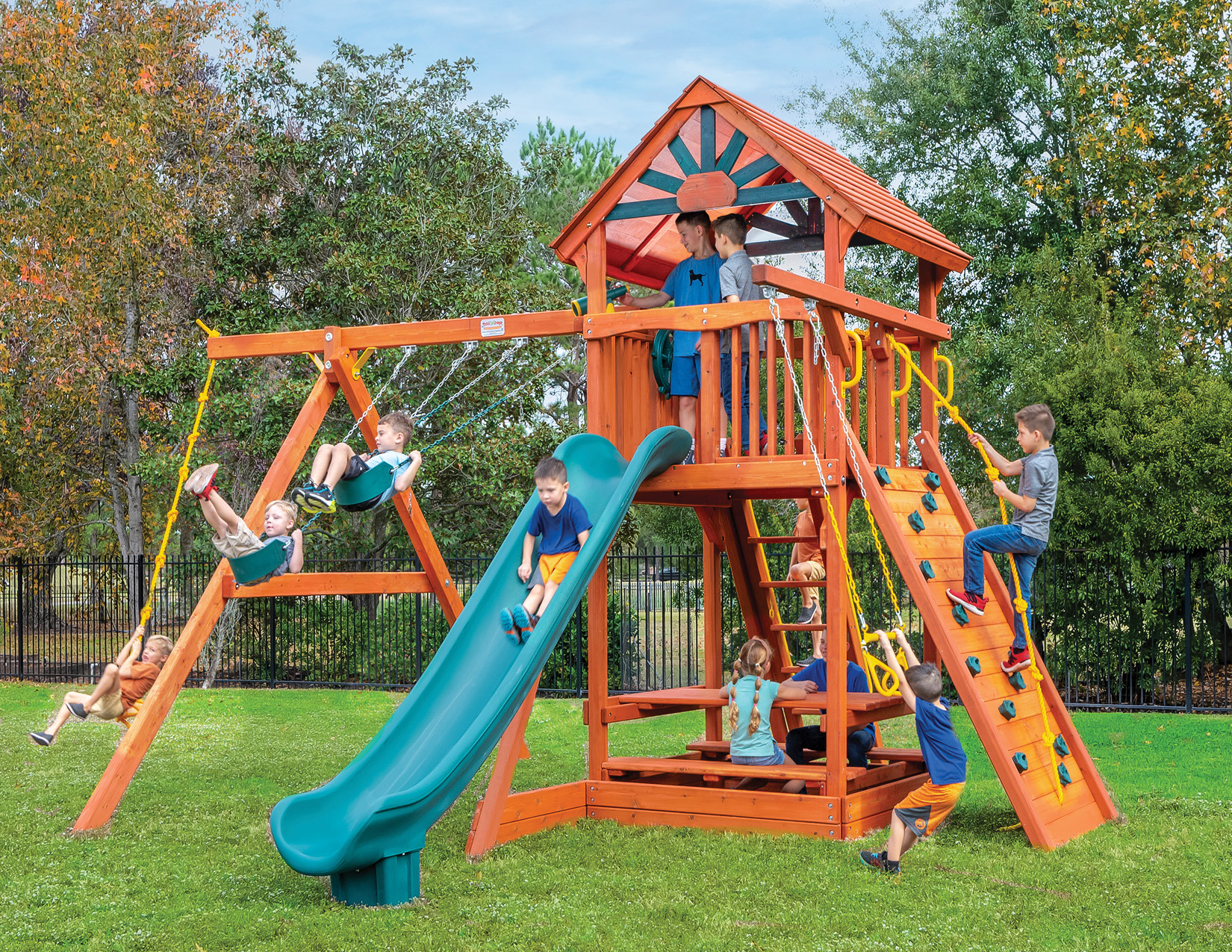 Farm-and-Yard-Central-Texas-Playset-Playground-Backyard-22-65BengalFort-Config2WoodRoof-2023