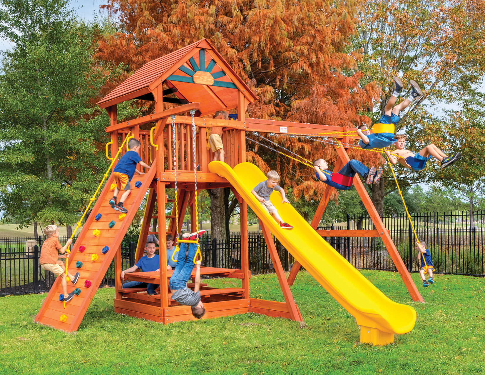 Farm-and-Yard-Central-Texas-Playset-Playground-Backyard-27-74BengalFort-Config2-2023