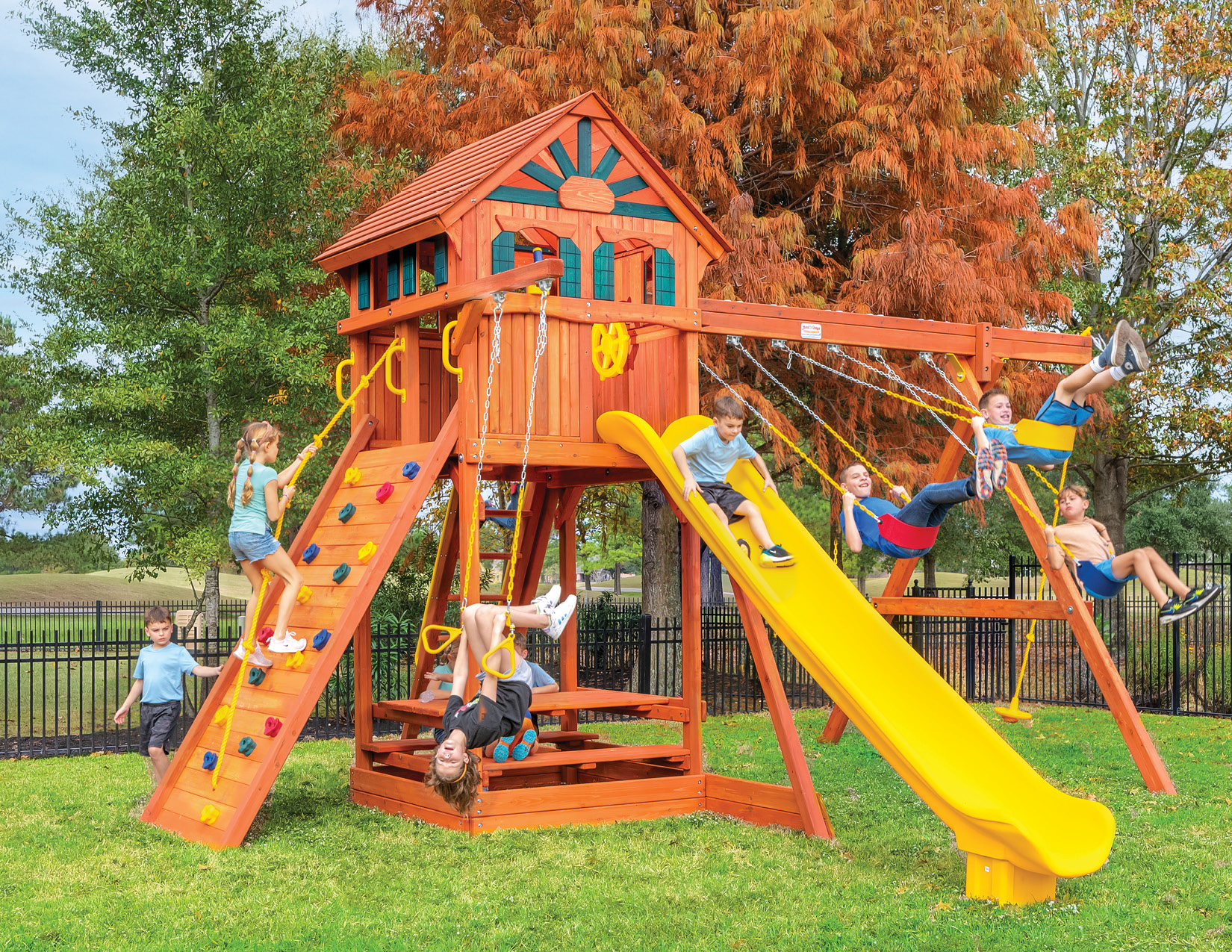 Farm-and-Yard-Central-Texas-Playset-Playground-Backyard-28-74BengalFort-Config2Treehouse-2023