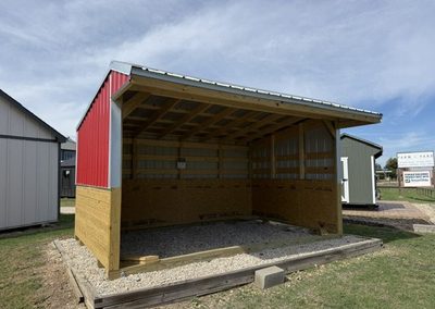 10 x 16 Loafing Shed