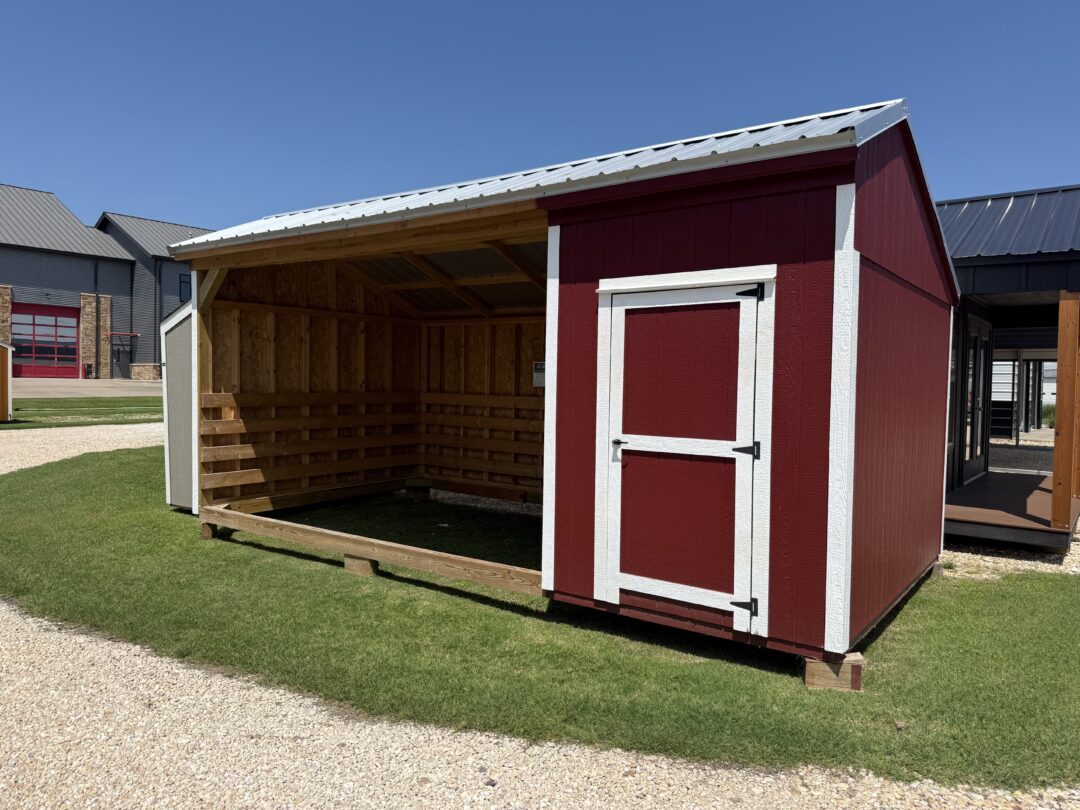 10X20 Painted Run In Shed