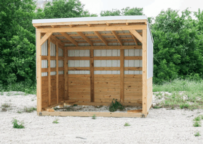 Farm-and-Yard-Lelands-Painted-Metal-Loafing-Shed